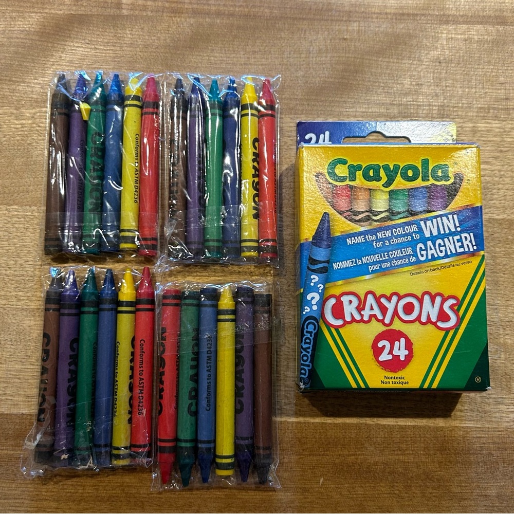 💥  2 for 12 or 4 for 20 💥 - Crayola Colouring Crayons